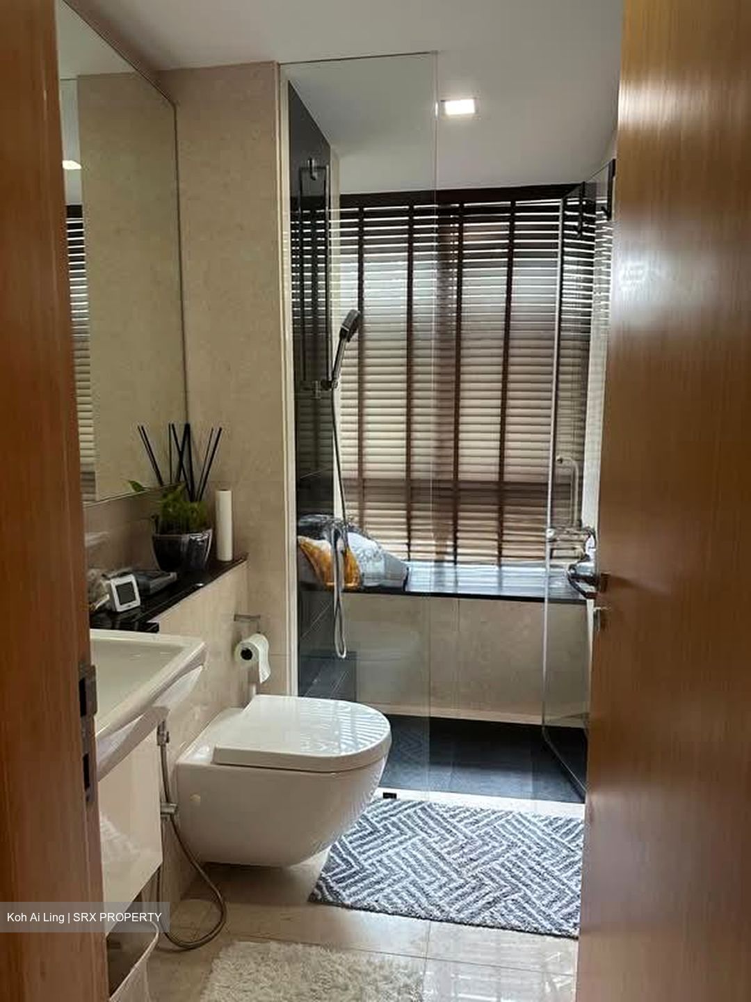 Amber Residences (D15), Condominium #571112111